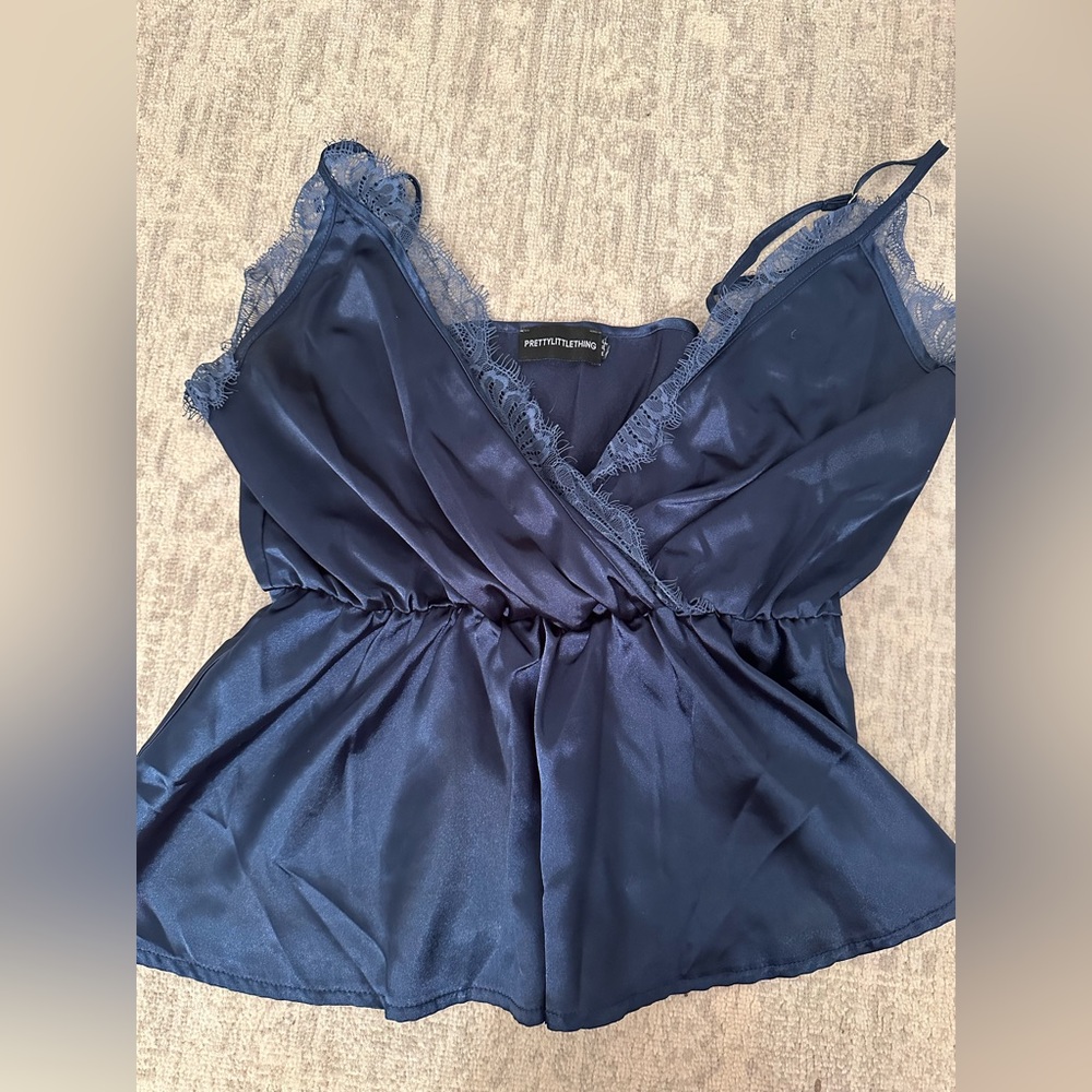 Satin navy blue plum lace trim - size 4 US